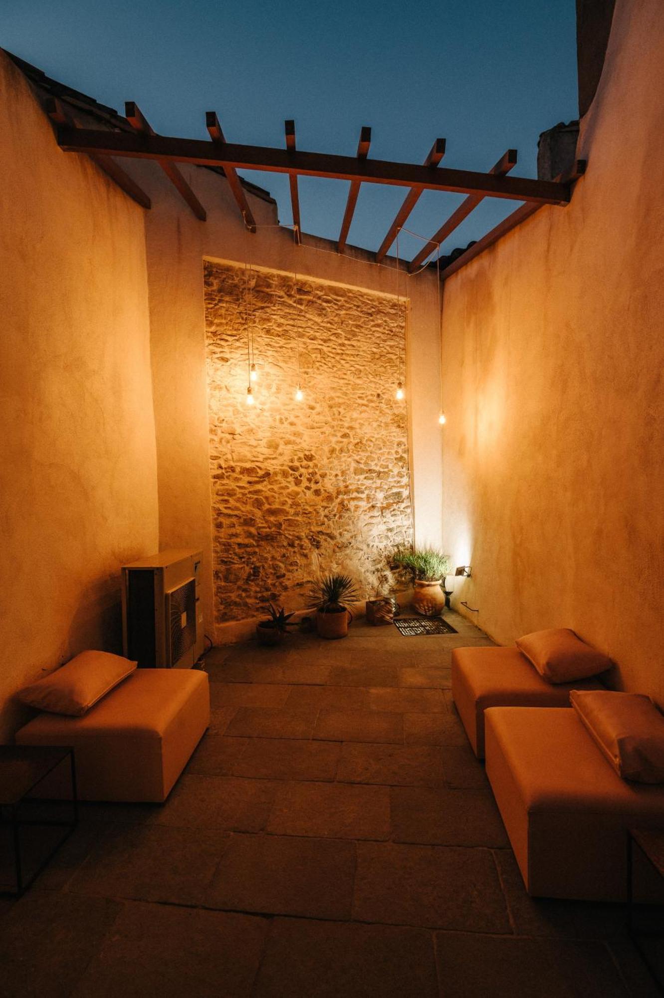 L'Arpete, Rue Trivalle قرقشونه المظهر الخارجي الصورة